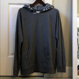 Men’s light-weight hoodie from Pacsun
